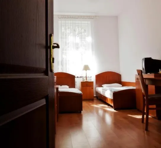 Ds Cztery Pory Roku Hostel