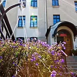 Ds Cztery Pory Roku 旅馆